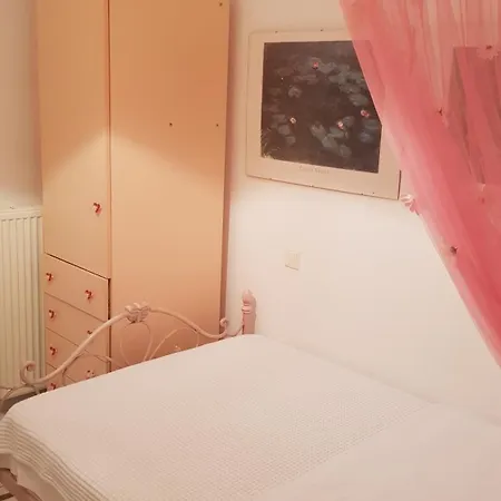 Georgia Poseidi Holiday home *