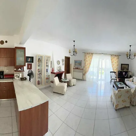 度假居 Georgia Poseidi Kalandra