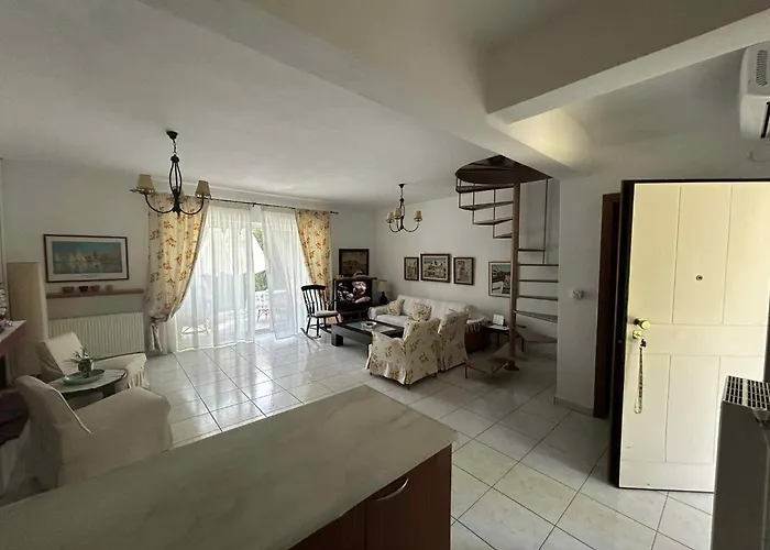 Georgia Poseidi Kalandra