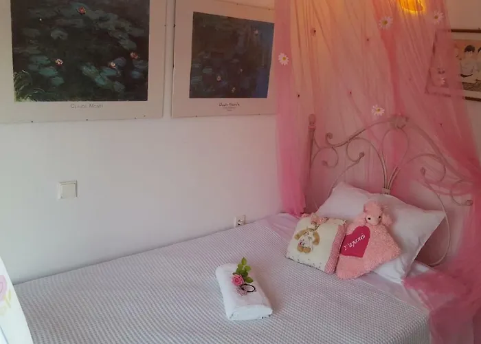 Georgia Poseidi Semesterbostad *