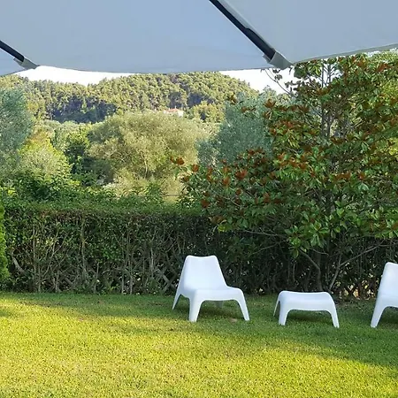 Georgia Poseidi Kalandra