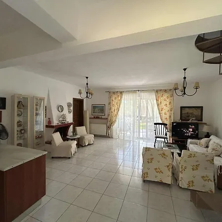 Georgia Poseidi Casa vacanze *